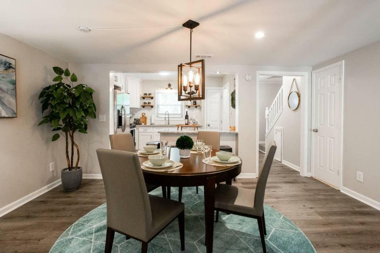 Modern + Cozy Townhome - Minutes To Avalon W/King Roswell Exterior photo