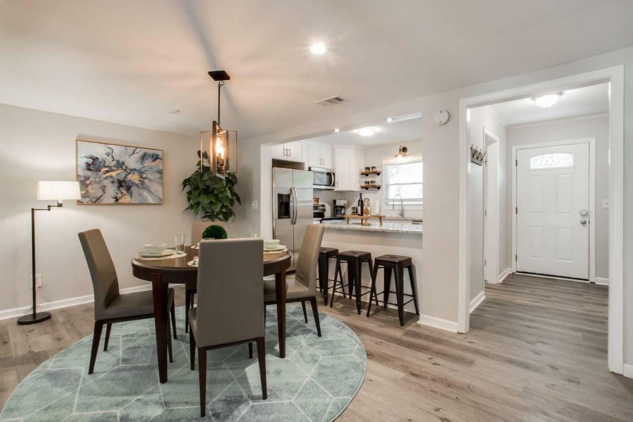 Modern + Cozy Townhome - Minutes To Avalon W/King Roswell Exterior photo